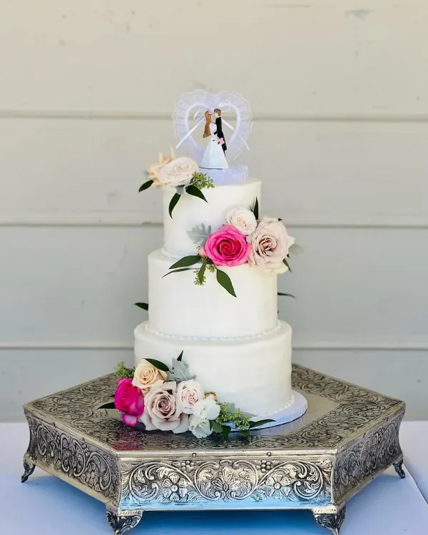 Grace Wedding Cake 2022