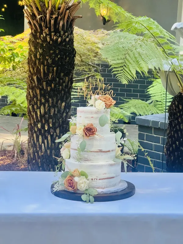 Jocelyn Wedding Cake 2022