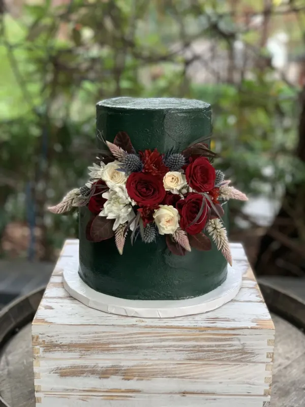 Maggie Wedding Cake 2021