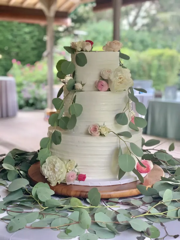 Delaney Wedding Cake 2021