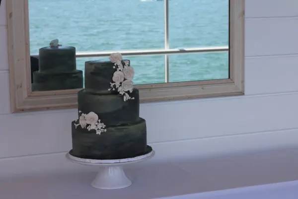 Dani Wedding Cake 2020
