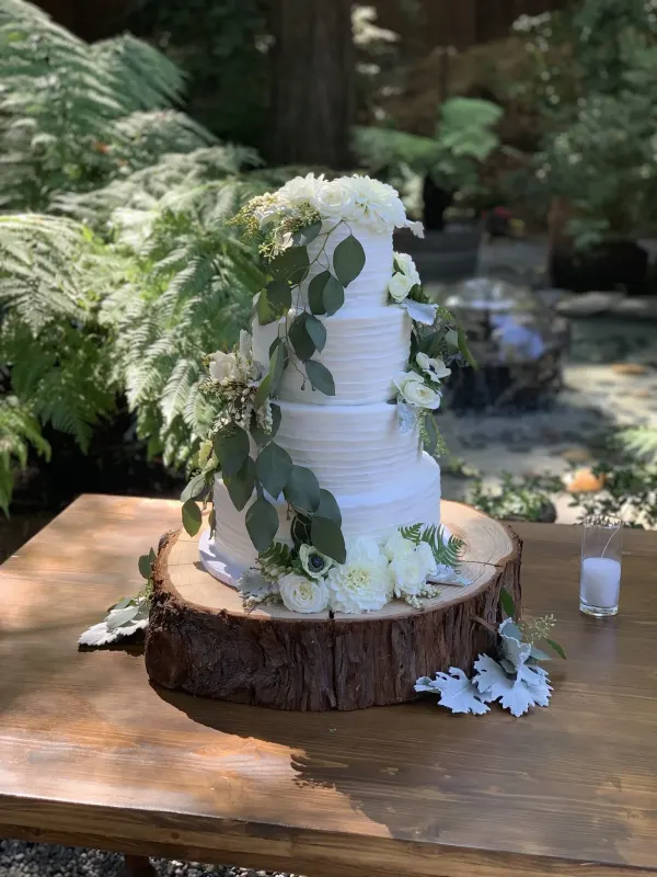 Emma Wedding Cake 2019